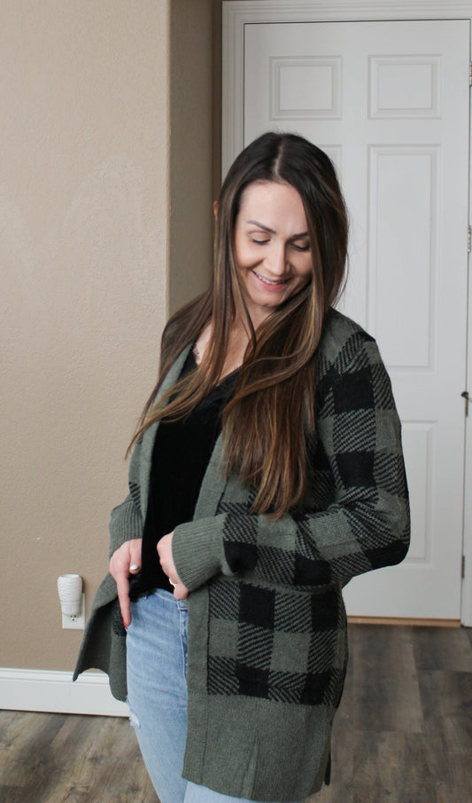 Buffalo Plaid Cardigan - size small