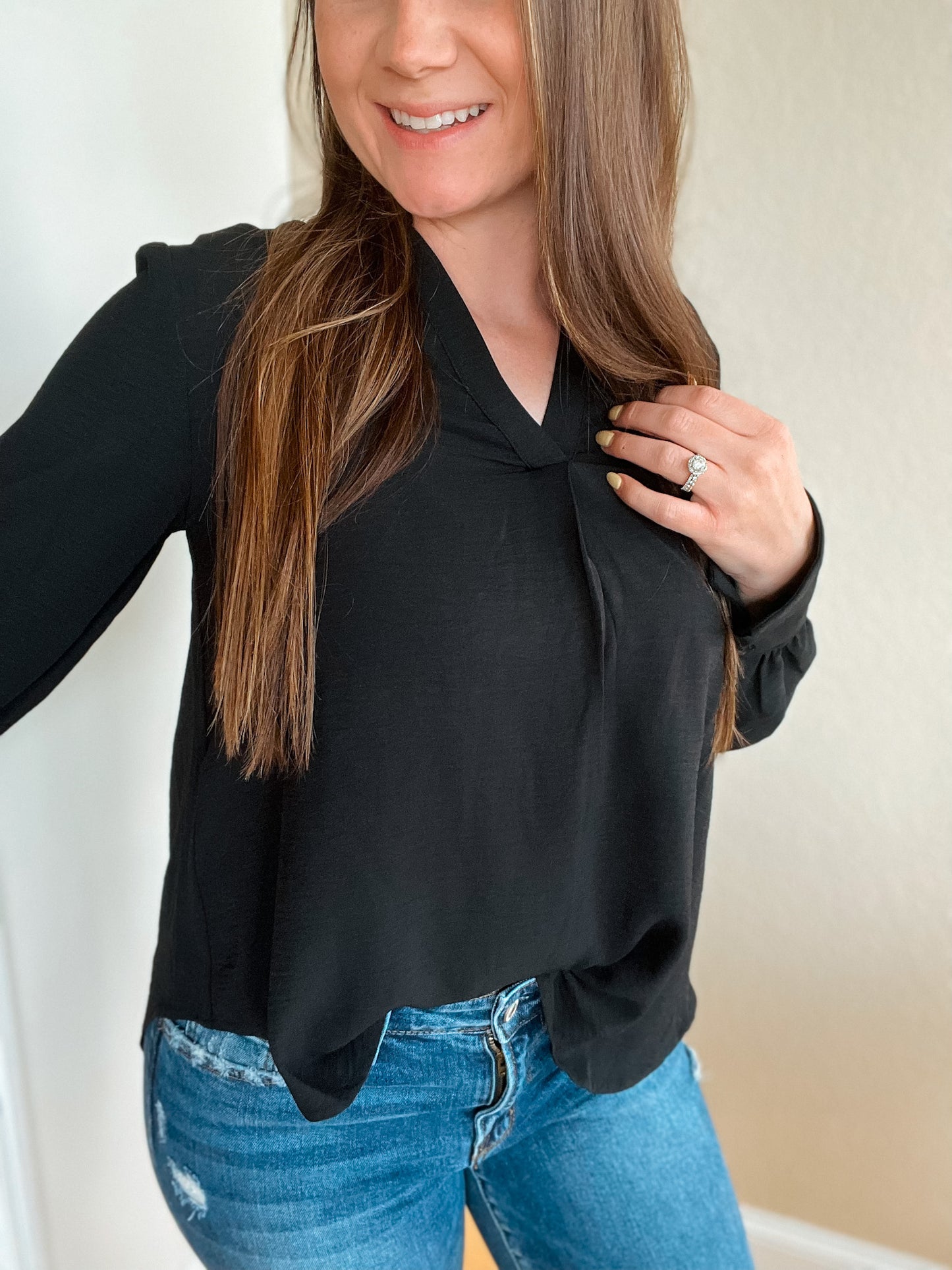 Indi V-Neck Blouse